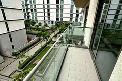 Multiple Cheques | Vacant | Great Location