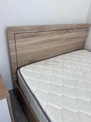 small double mattress  bedframe
