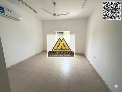 استديو مساحة كبيرة | تكييف اسبليت | مطبخ شبه منفصل | موقع مميز بالقرب من جميع الخدمات | سهل المخرج لدبي