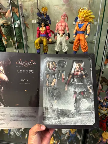 harley quinn play arts