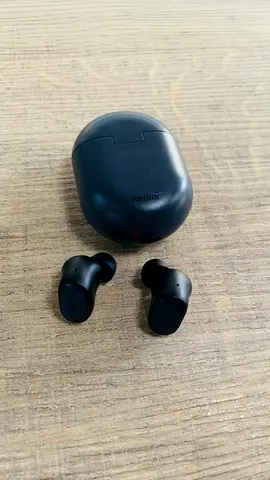 Redmi Buds 3 Pro True Wireless Earbuds with Charging Case - Used