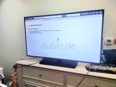 Samsung 49 inch Smart TV in Excellent Condition.
