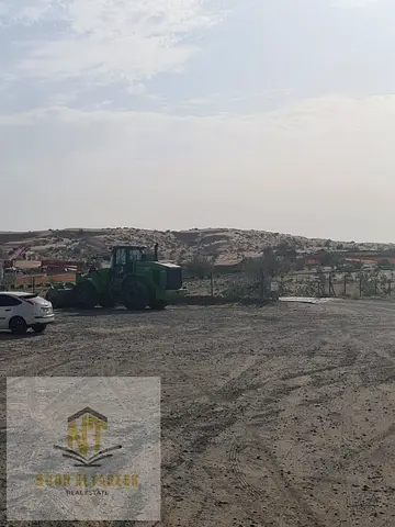 ارض للبيع البيلده تمليك حر جميع الجنسيات العربية بدفعة اولي و اقساط علي سنتين