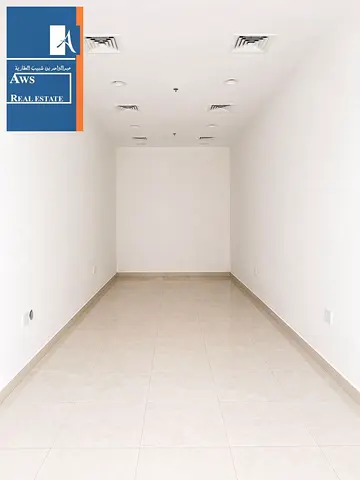 Road Facing Shop in Prime Business Location