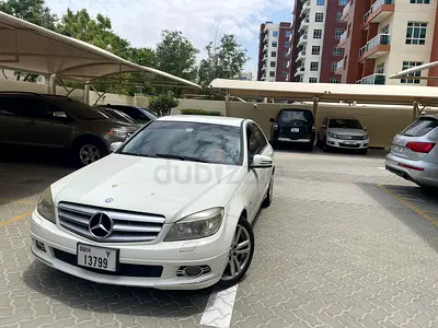 Mercedes C300 For Sale , Very good Condition, Clean Title , No Accident At All