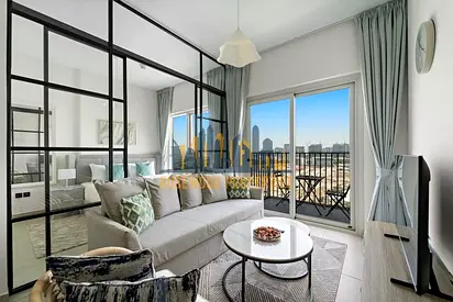 Modern living | Tastefully Furnished | Bright