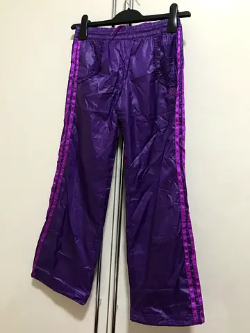 Adidas pants for kids aged 9-10 purple color for 65 aed