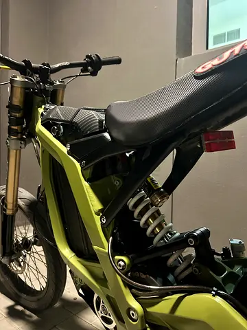 Surron light bee X 2025