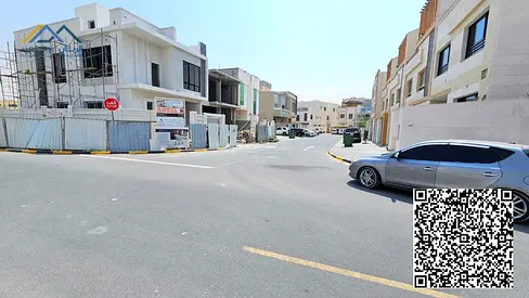 Close to the mosque and all government facilities. Freehold ownership for all nationalities.