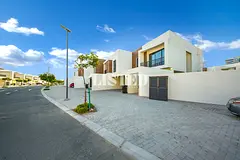 Corner Unit | 4 Bedroom Villa For Rent in Mina Al Arab | Huge plot