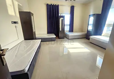 Bedspace available for bachelor in international city