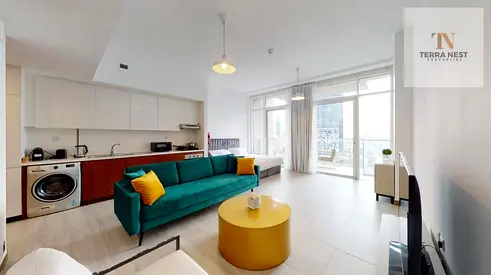 HUGE LAYOUT | MODERN STUDIO | BRIGHT AND SPACIOUS