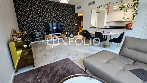 Luxury Living | Corner Unit | Canal And Sea View