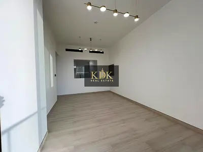 Pool View | Unfurnished | Ready to Move