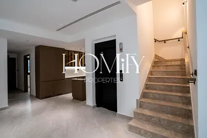 Modern 4BR Villa | Vacant Soon | Near School