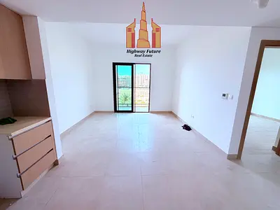 Partial Sea View | Luxury 1-BR | All Amenities |