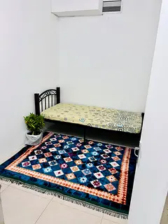 1600, AL FALAH STREET FULLY FURNISHED CLOSED PARTITION 4 EXECUTIVE MALE FEMALE BACHELOR NEAR STAR 1