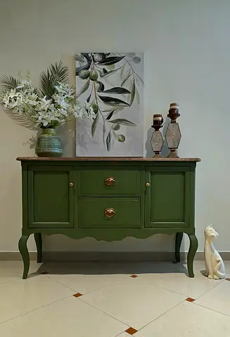 Solid wood console