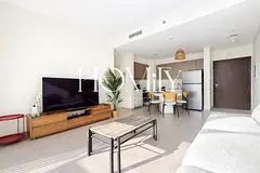 Chiller Free | Fully Furnished | Near Park