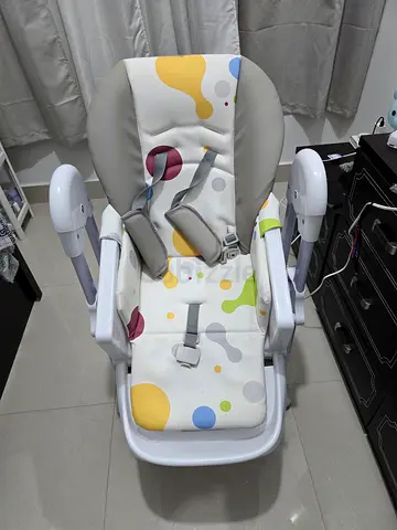 Adjustable Baby High Chair with Removable Tray and 5-Point Harness