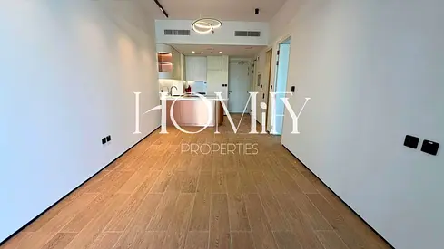 Corner Unit | Bright | Garden & Open
