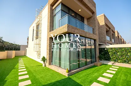 CORNER UNIT | HIGH END FINISHES | READY TO MOVE