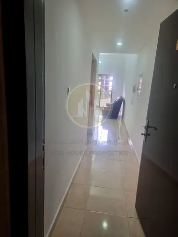 للبيع شقة مميزة بموقع حيوي في إمارة عجمان داخل أبراج بارادايس ليك – برج B5 بمنطقة الإمارات سيتي، فرصة ممتازة للسكن أو الاستثمار بعائد جيد.