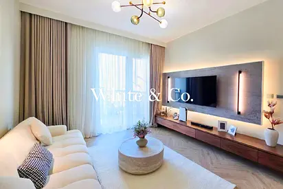 Luxury 1BR | High Floor | Fully Furnished