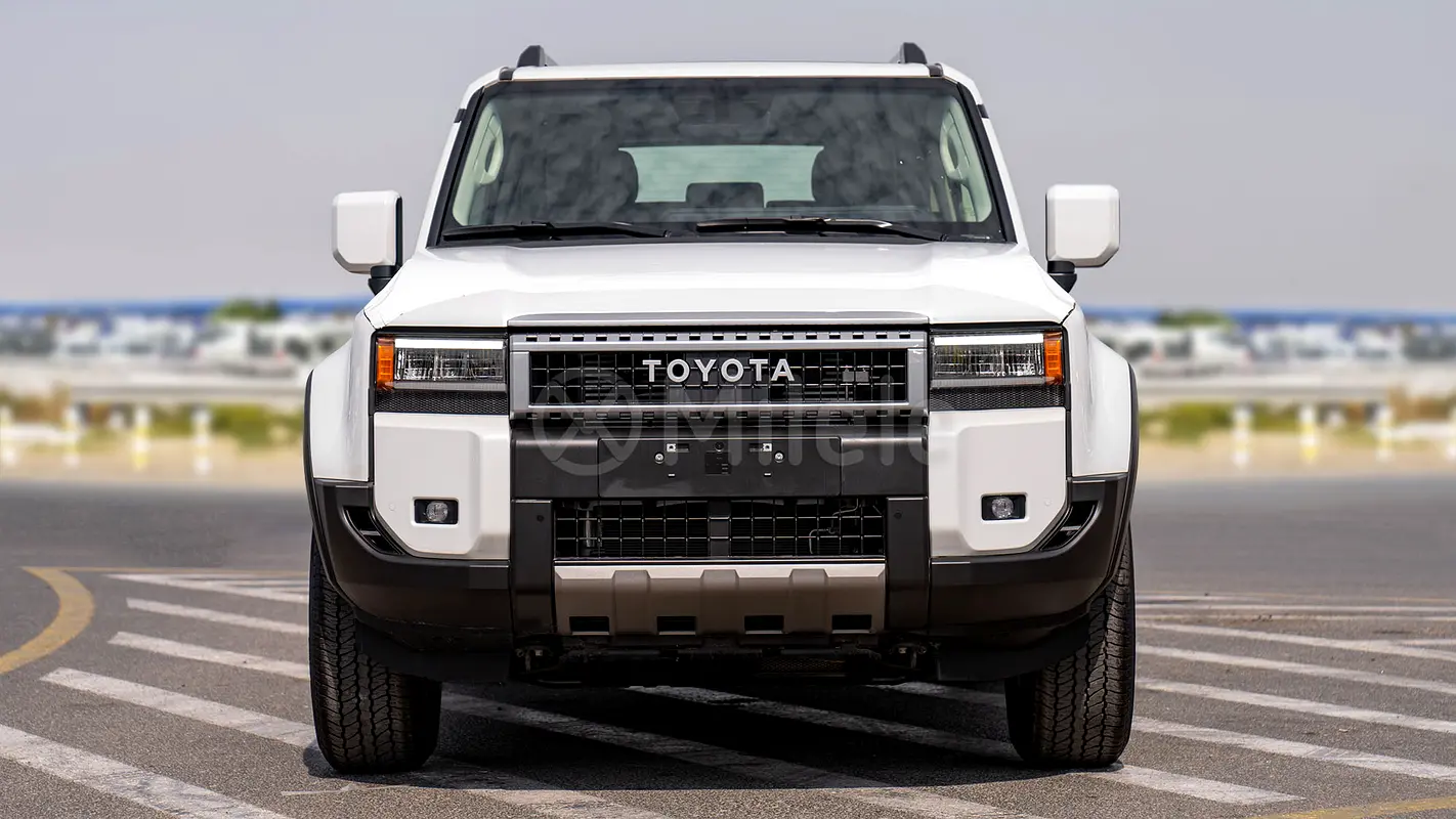 Toyota Prado 2024 — photo 1 of 20
