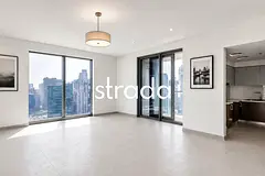 Corner unit | Mid floor | Vacant