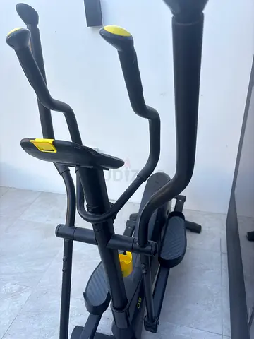 Compact Elliptical/Cross Trainer - Lightly Used