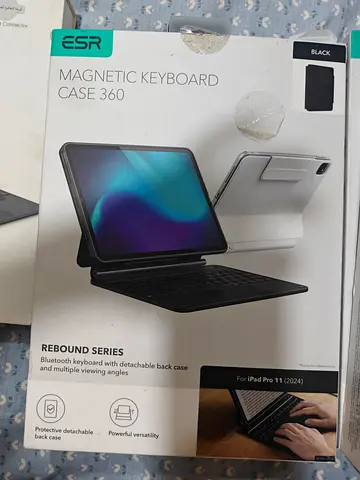 esr MAGNETIC KEYBOARD CASE 360 for ipad pro 11 (m4 ,m5)