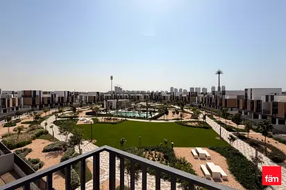 G+2 | Warranty | On Pool And Park