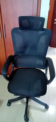Un Used New Ergonomic Executive Chair for sale