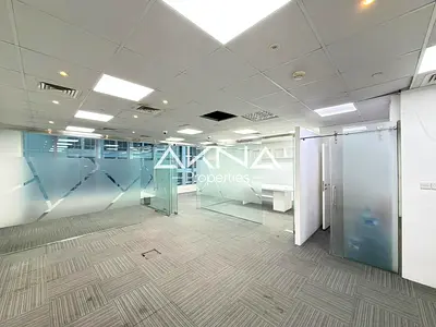 Fully fitted Glass Partitioned | bayswater | Business bay