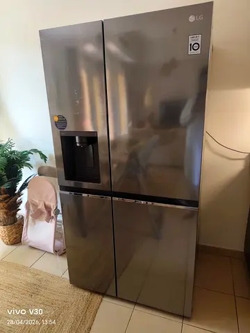 LG Side by Side Digital Invtar latest version refrigerators with water dispenser ice maker