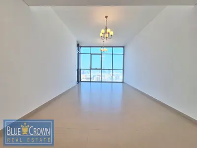 Stunning 2 bedroom !! With balcony !! Ready to move