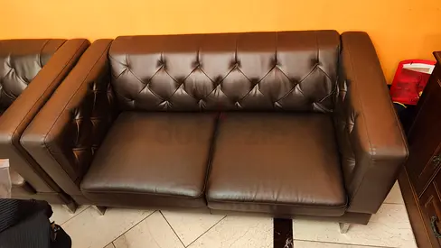 Sofas leather 2 +1 seaters very good quality for selling at lower price