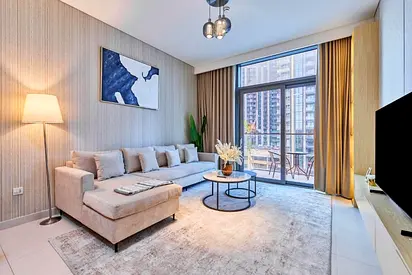 2 Min Walk From Metro Luxury One Bedroom Apartment