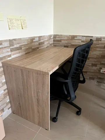 Desk with ergonomic chair - light oak finish