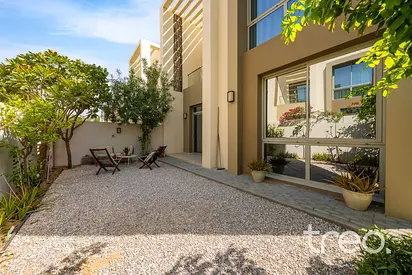 Owner Occupied | Modern Finishes | Near Pool