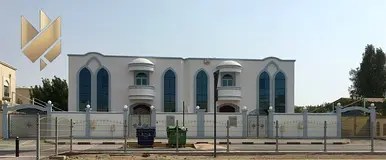 Elegant architectural design | Distinctive and stylish details | Garden | Two master bedrooms | Two