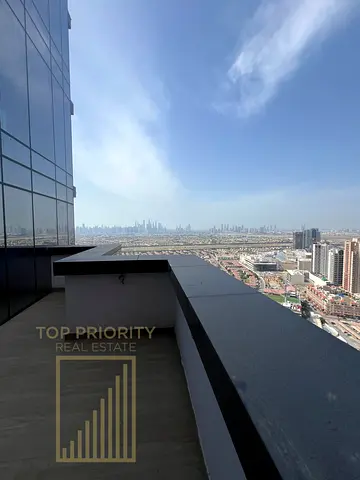 High floor | Motivated Seller | Investor Deal | Selling at OP Price