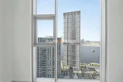 Furnished 2BR | Full Sea View | Prime Location