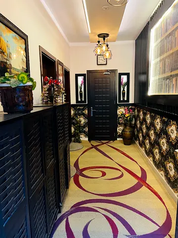 Partition available in al Rigga near metro station