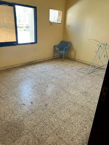 Vibrant location close to all services Quiet residential area