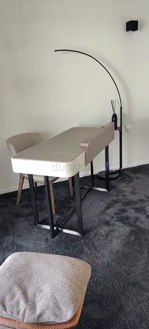 Al huzaifa office leather  table with chair