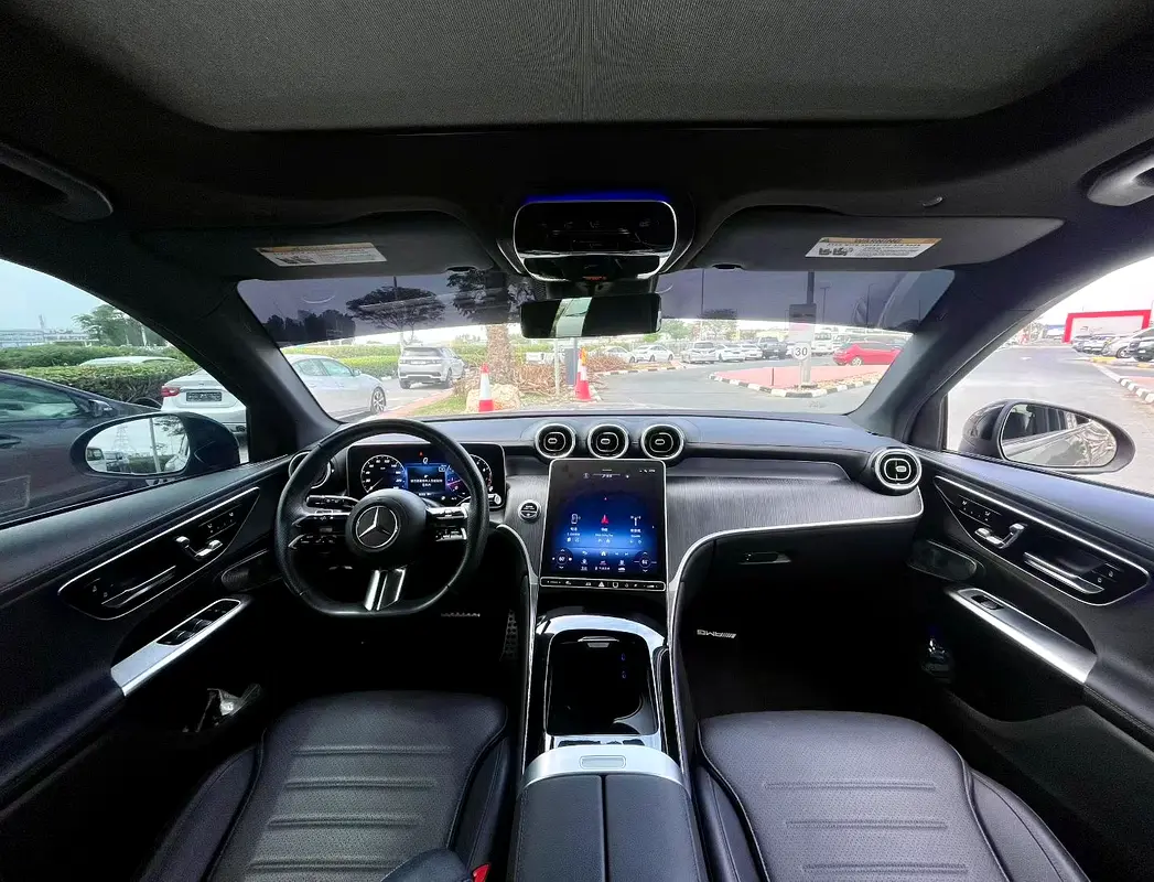 Mercedes-Benz GLC-Class 2024 — photo 1 of 11
