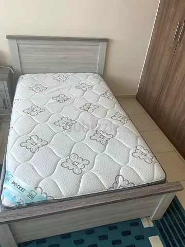 Single Bed Frame with Pocket Spring Mattress - Light Grey (Good Condition)