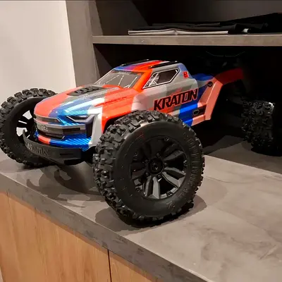 Arrma kraton 6s 1/8